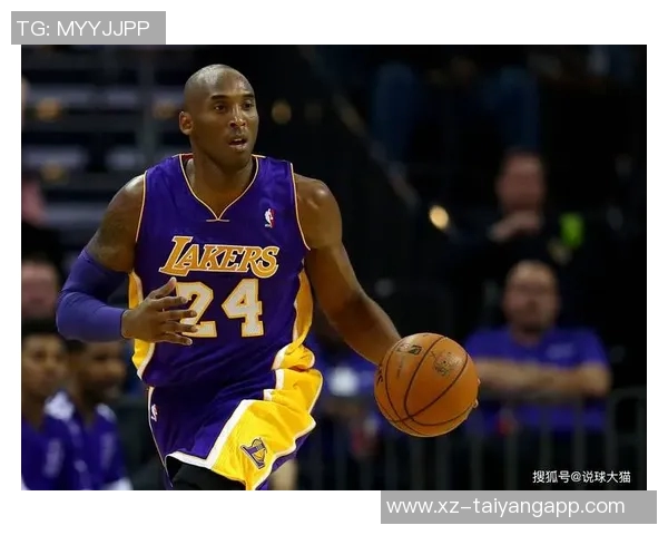 前NBA球员富尼耶推出两款专属Kobe4配色颜值如何一探究竟